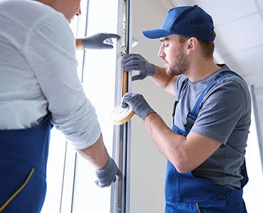 glass repair experts in Pensacola, FL